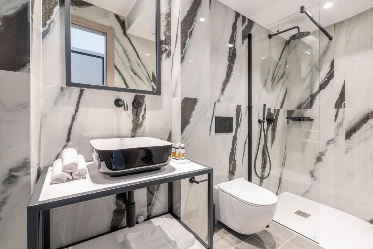 Ermou 40 Suites Афіни Екстер'єр фото